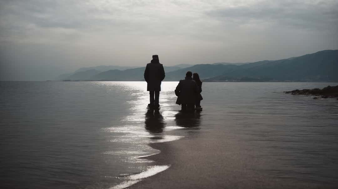 minimalist erkek takıları